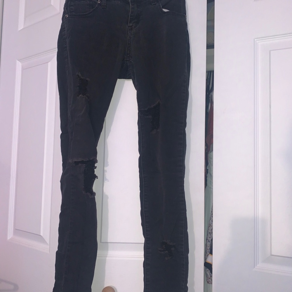 Black ripped jeans